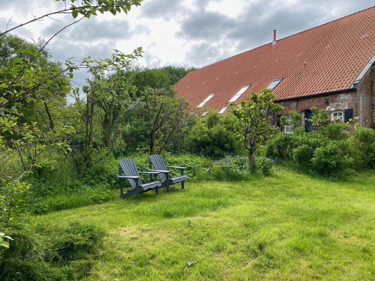 Ferienhof Spiegelhaus Krummhörn Esterno foto