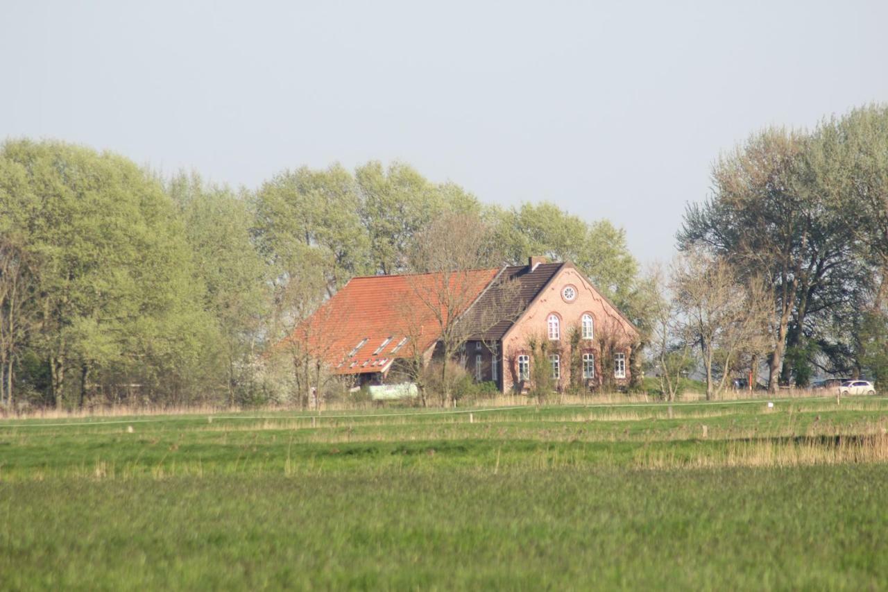 Ferienhof Spiegelhaus Krummhörn Esterno foto